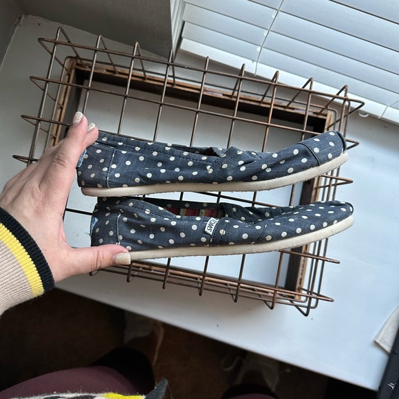 TOMS Alpargatas Navy Polka Dot - Picture 5 of 7